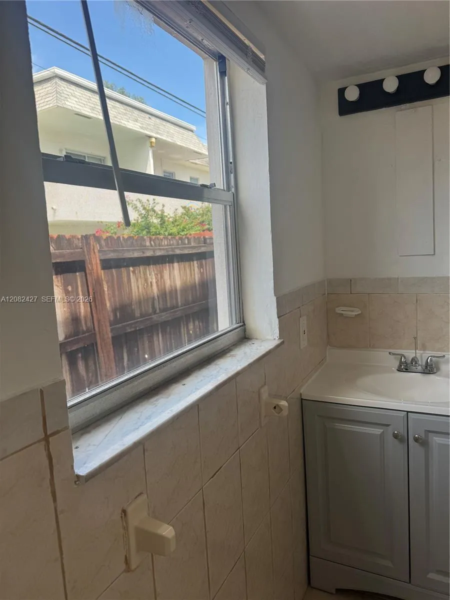 321 SW 1st Ct #K-4 Pompano Beach, FL 33060