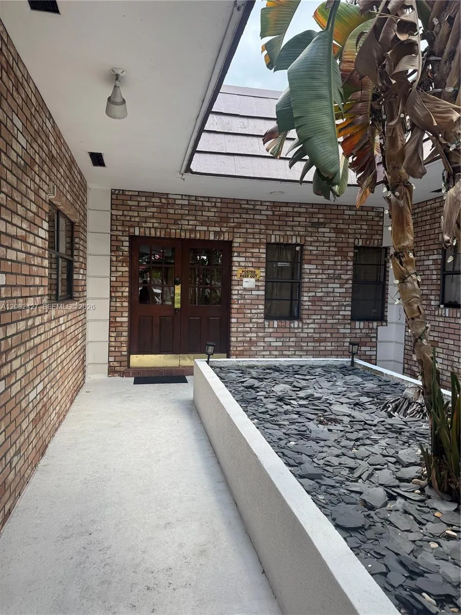321 SW 1st Ct #K-4 Pompano Beach, FL 33060