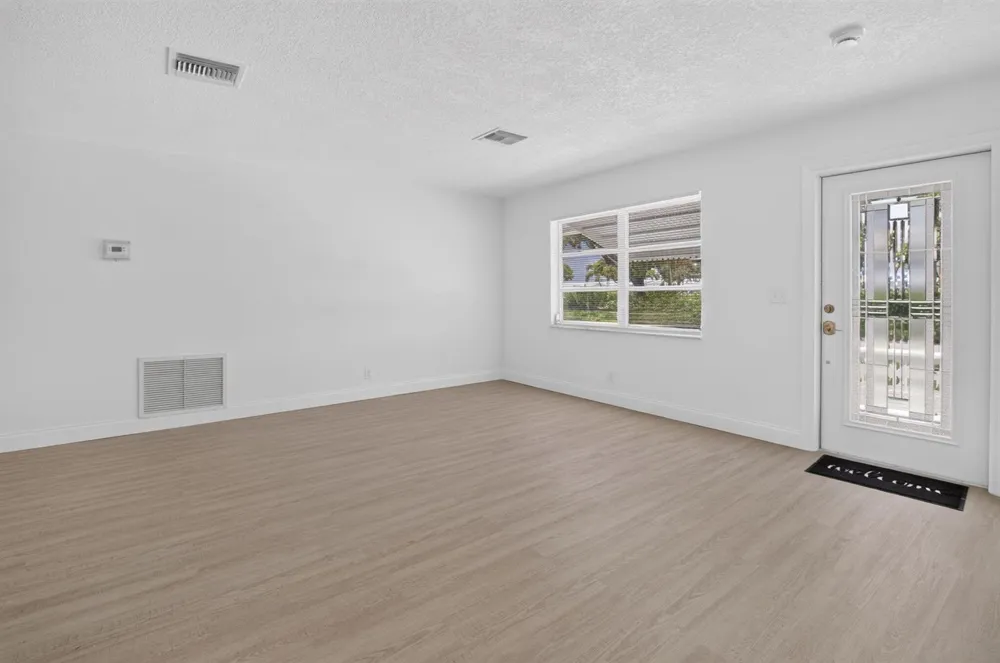 2080 SW 13TH WAY Boynton Beach, FL 33426