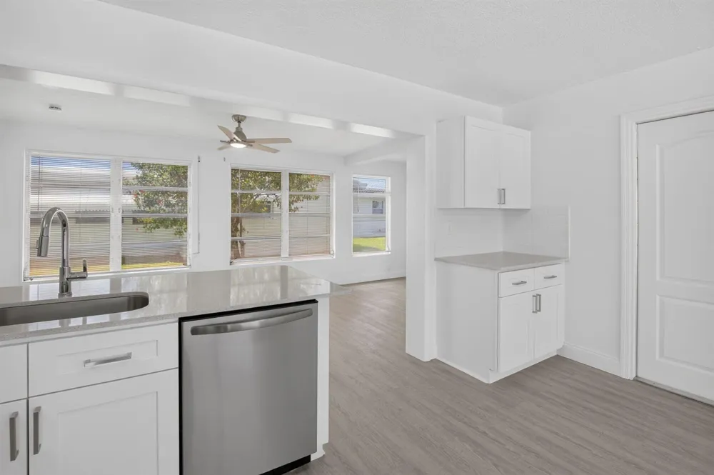 2080 SW 13TH WAY Boynton Beach, FL 33426