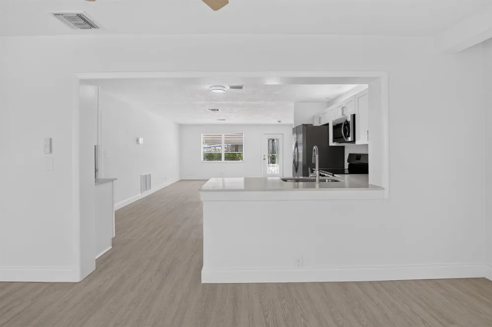2080 SW 13TH WAY Boynton Beach, FL 33426