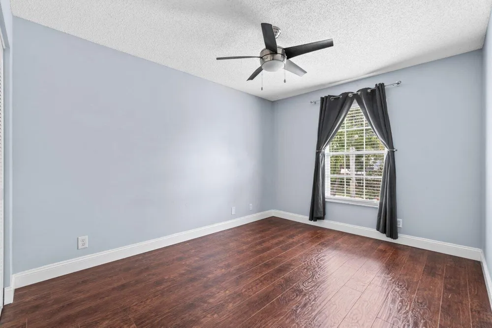 5423 Grand Park Place Boca Raton, FL 33486