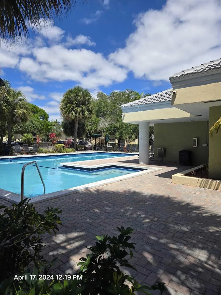 2445 SW 18TH TERRACE #1120 Fort Lauderdale, FL 33315