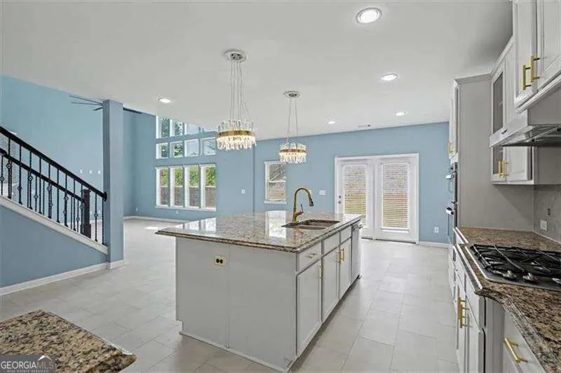 6810 Rocking Horse LN Cumming, GA 30040