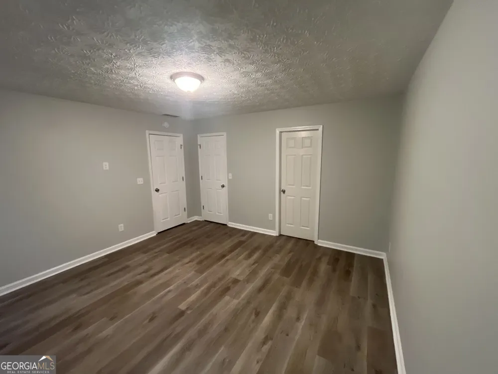 35 Creekview CT Covington, GA 30016