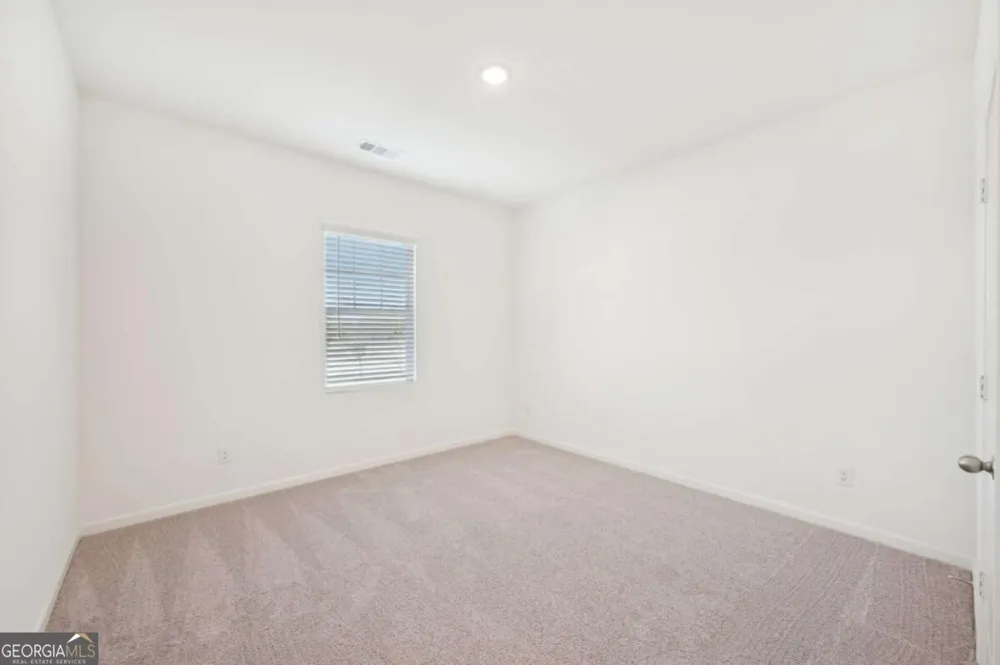 32 Crescent BLVD Carrollton, GA 30116