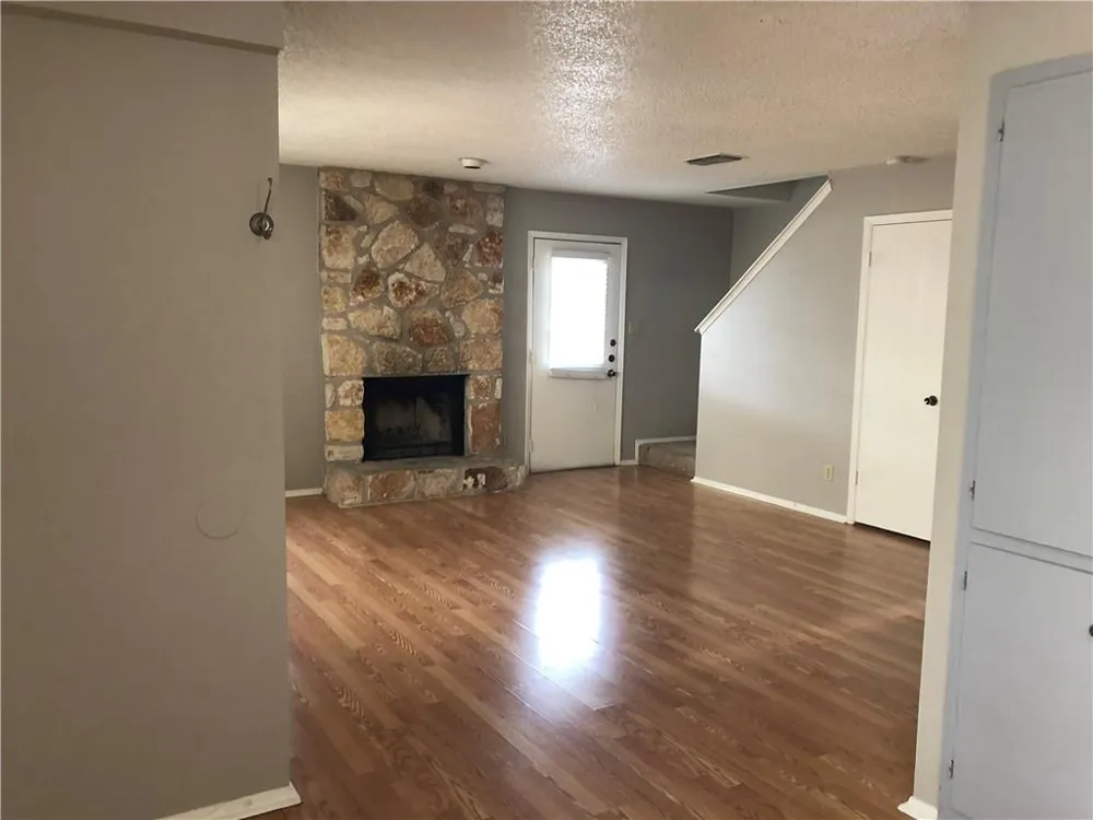 1507 Camp Craft Road #C Austin, TX 78746