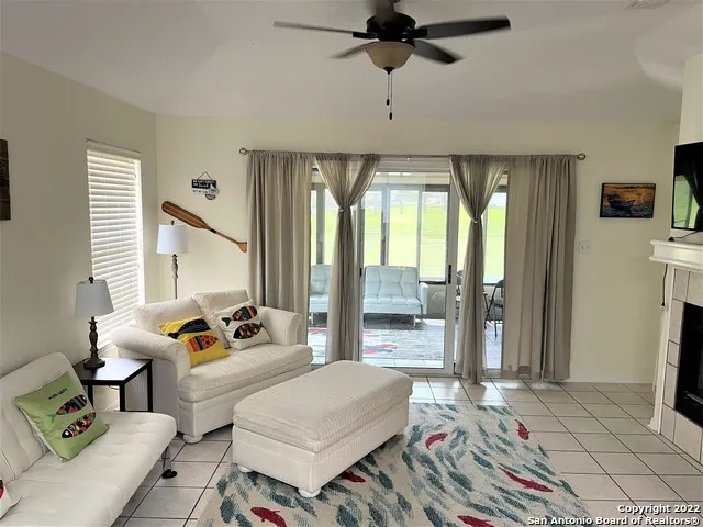 440 WATTS Canyon Lake, TX 78133