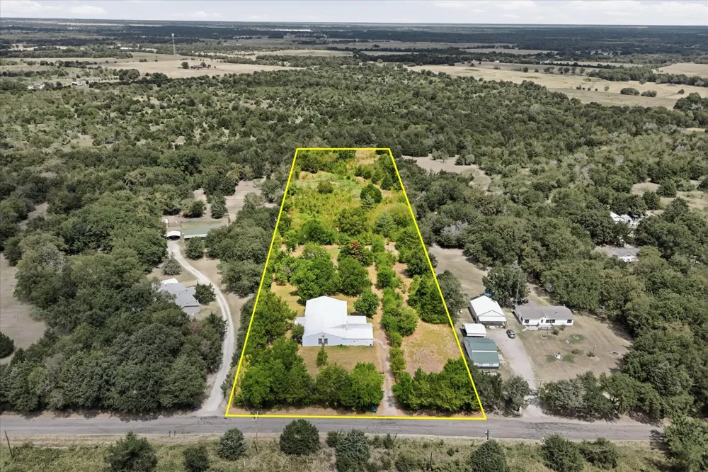 521 Vz County Road 3501 Wills Point, TX 75169