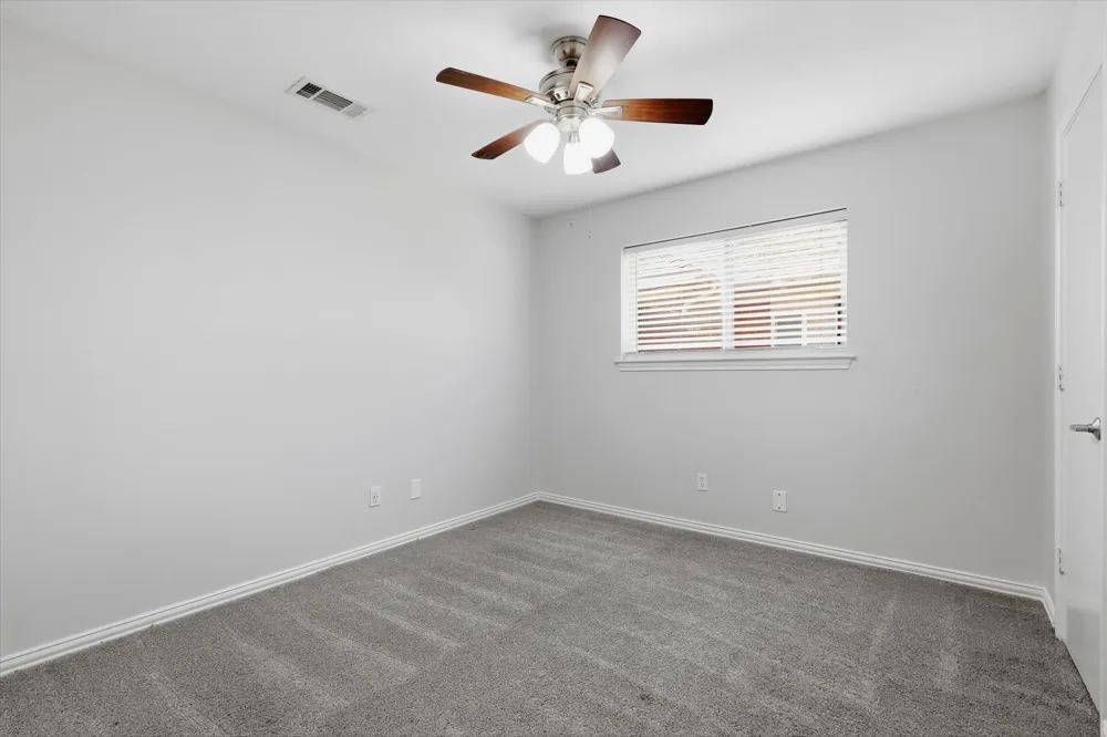 18512 Featherwood Drive Dallas, TX 75252