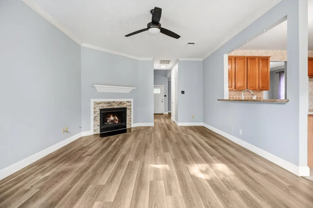 1326 Shrub Oak Drive League City, TX 77573