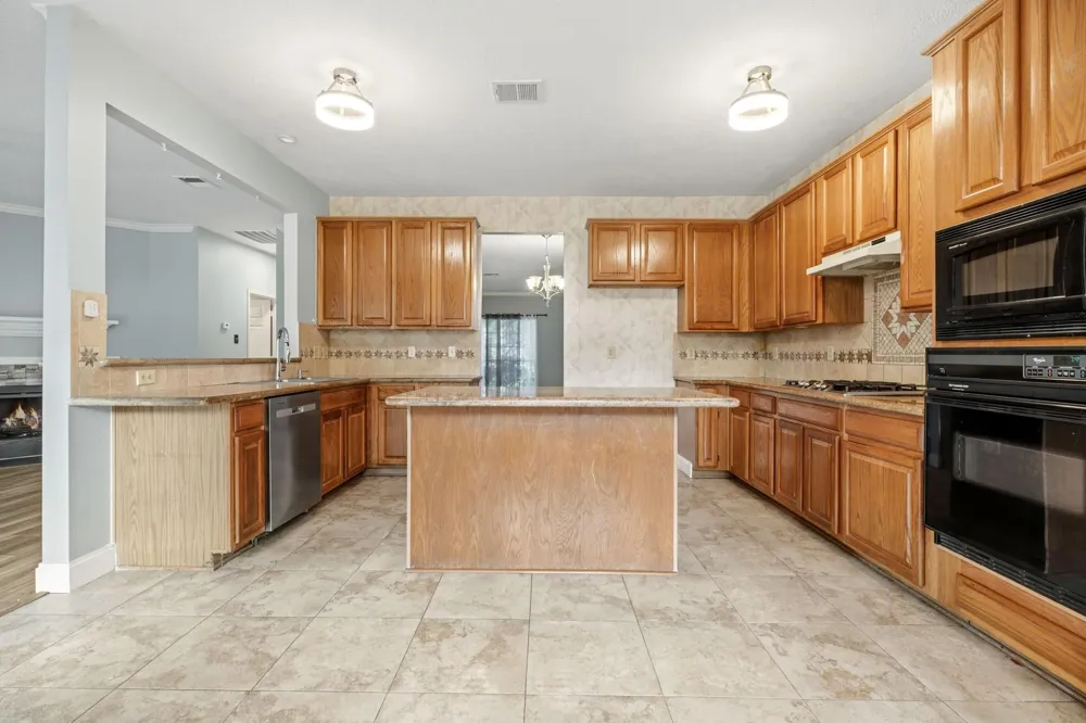 1326 Shrub Oak Drive League City, TX 77573