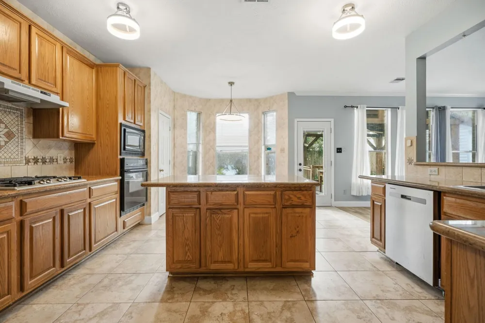 1326 Shrub Oak Drive League City, TX 77573