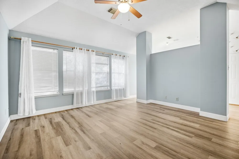 1326 Shrub Oak Drive League City, TX 77573