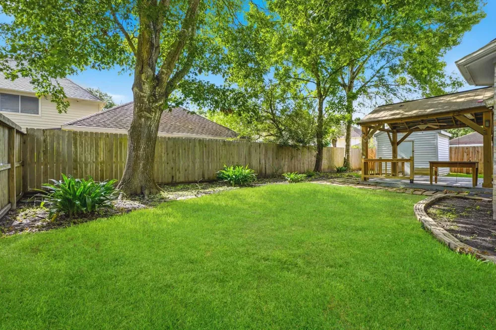 1326 Shrub Oak Drive League City, TX 77573