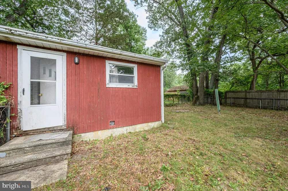 2114 HANOVER BOULEVARD Browns Mills, NJ 08015