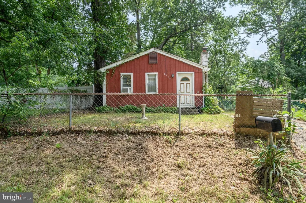 2114 HANOVER BOULEVARD Browns Mills, NJ 08015