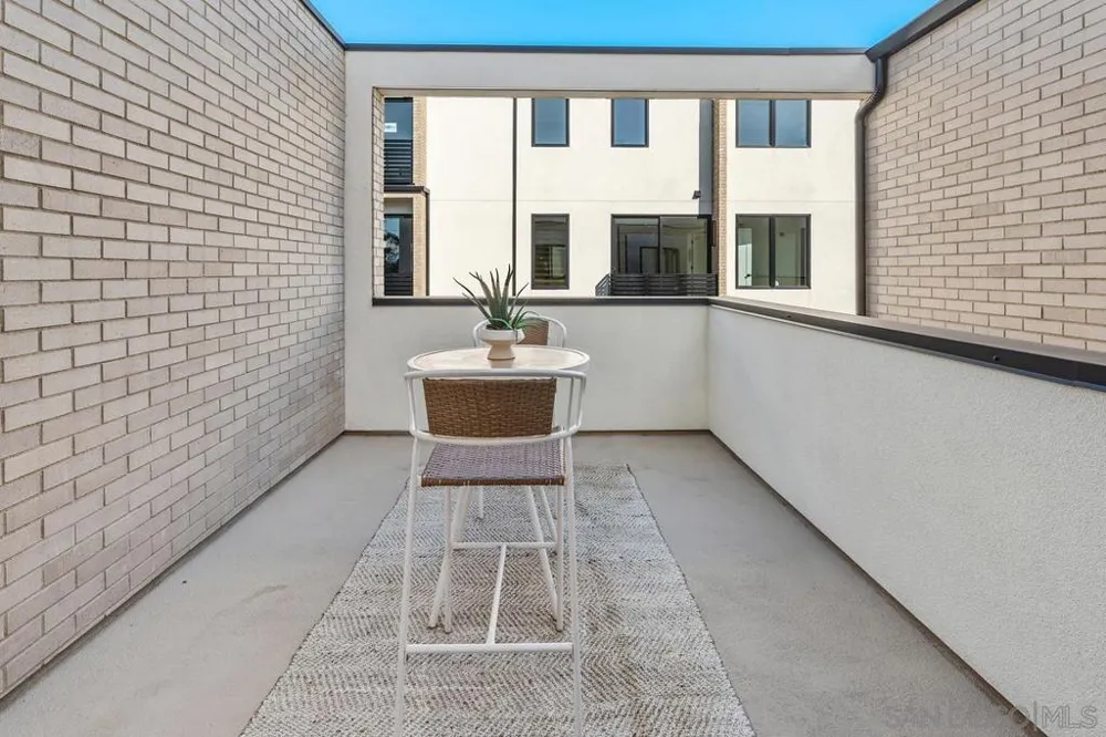 4222 Tonopah Ave San Diego, CA 92110