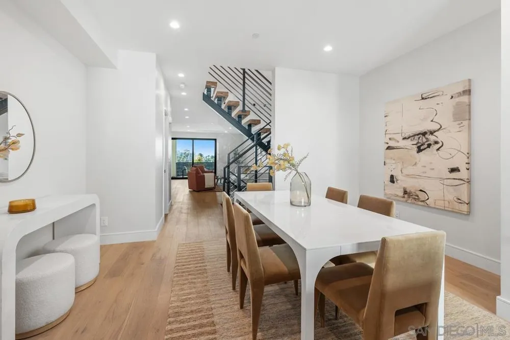 4222 Tonopah Ave San Diego, CA 92110