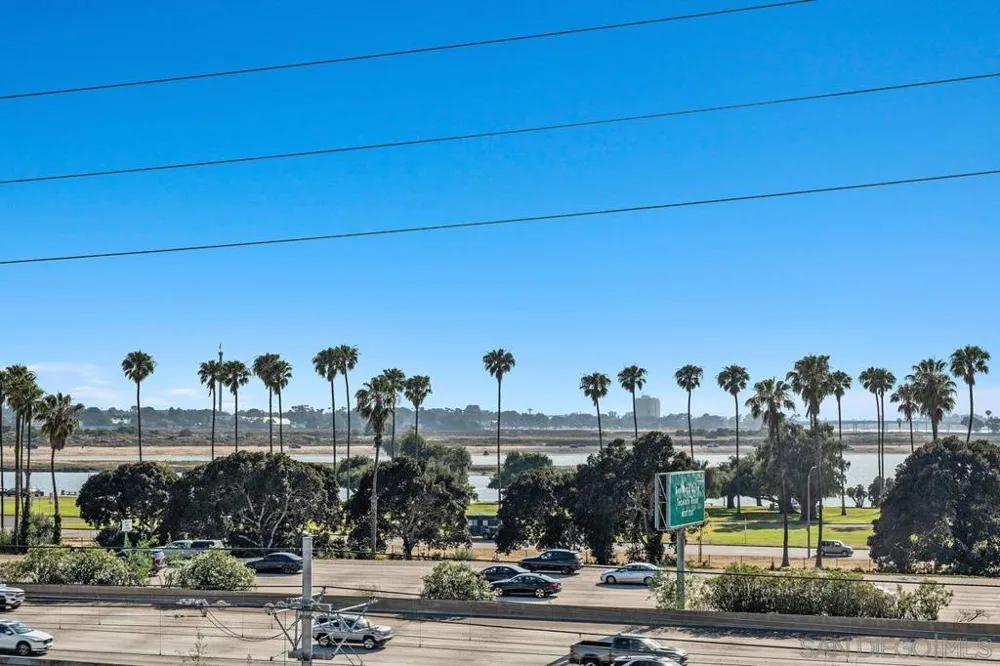 4222 Tonopah Ave San Diego, CA 92110