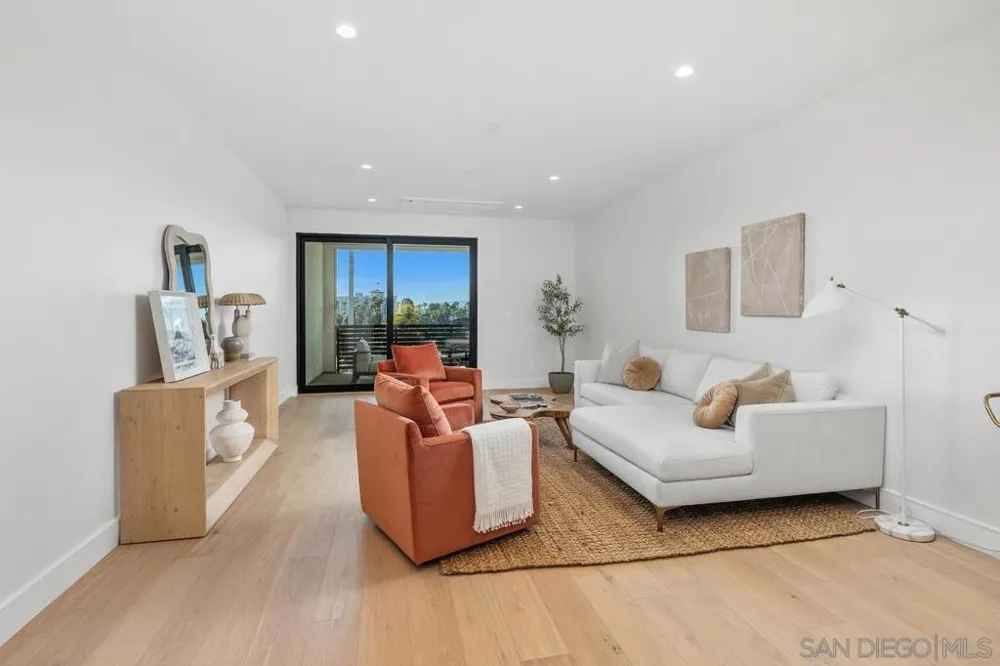 4222 Tonopah Ave San Diego, CA 92110