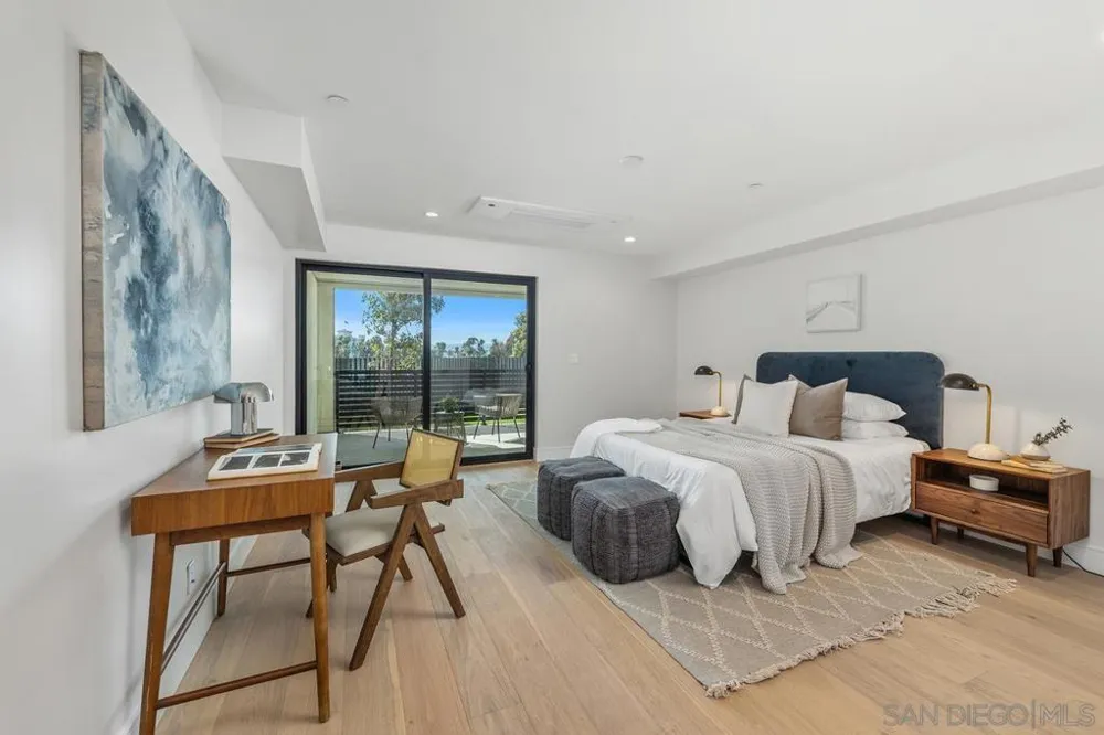 4222 Tonopah Ave San Diego, CA 92110