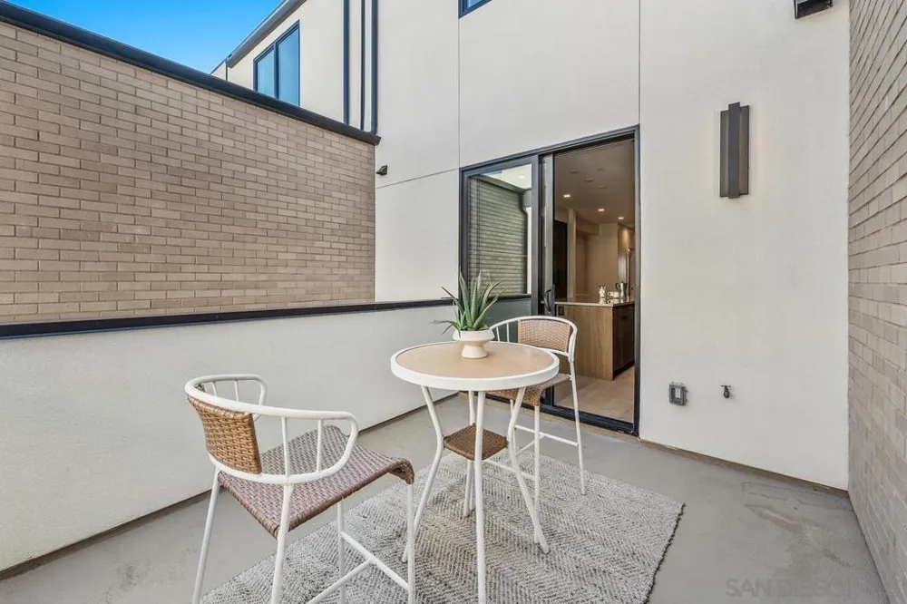 4222 Tonopah Ave San Diego, CA 92110