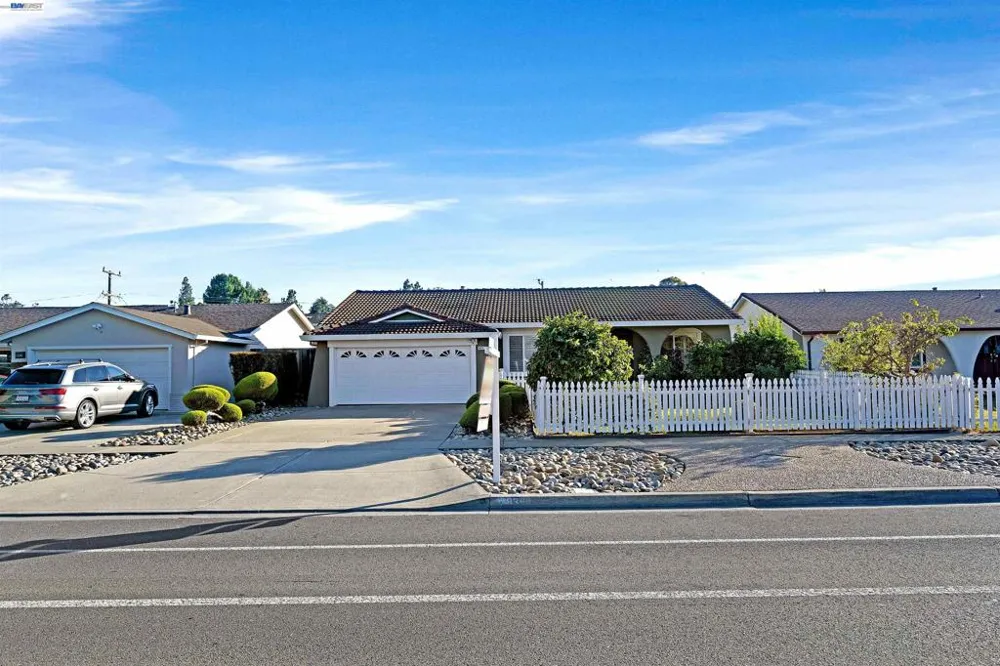 38351 Paseo Padre Pkwy Fremont, CA 94536