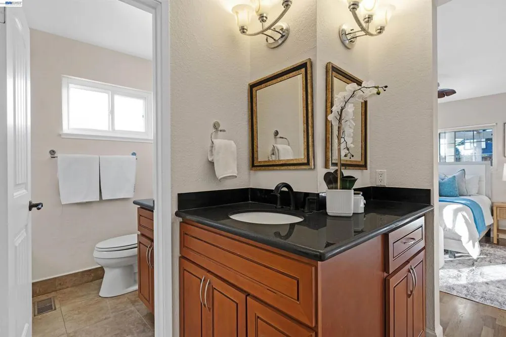 38351 Paseo Padre Pkwy Fremont, CA 94536