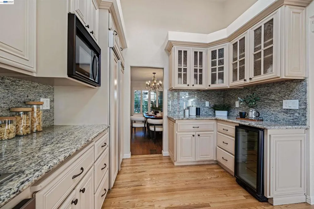 38351 Paseo Padre Pkwy Fremont, CA 94536