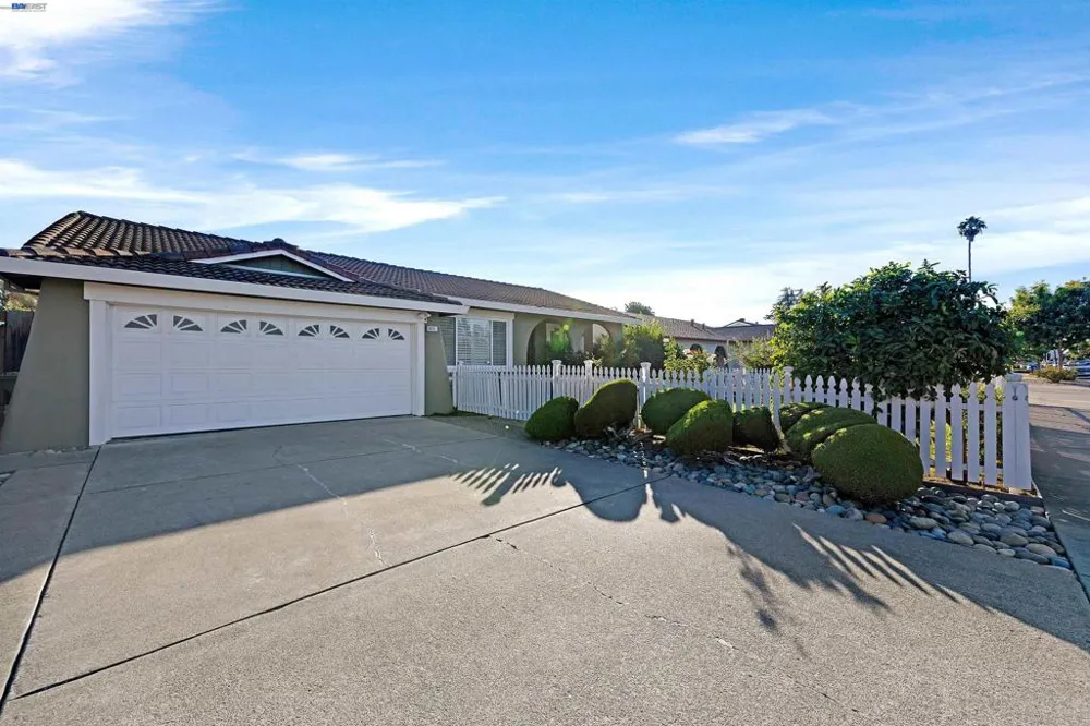38351 Paseo Padre Pkwy Fremont, CA 94536