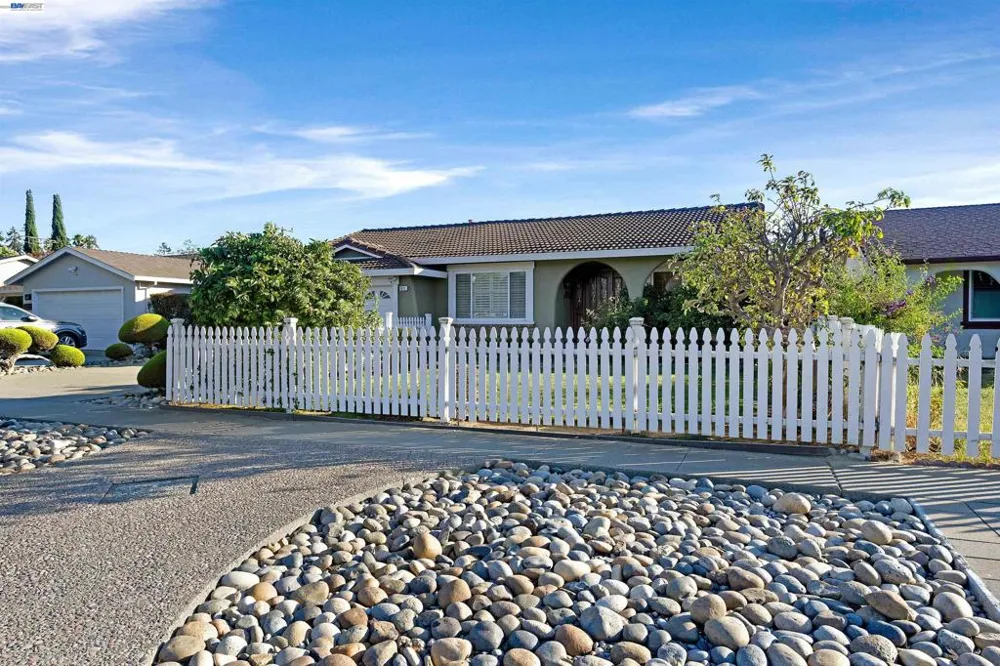 38351 Paseo Padre Pkwy Fremont, CA 94536