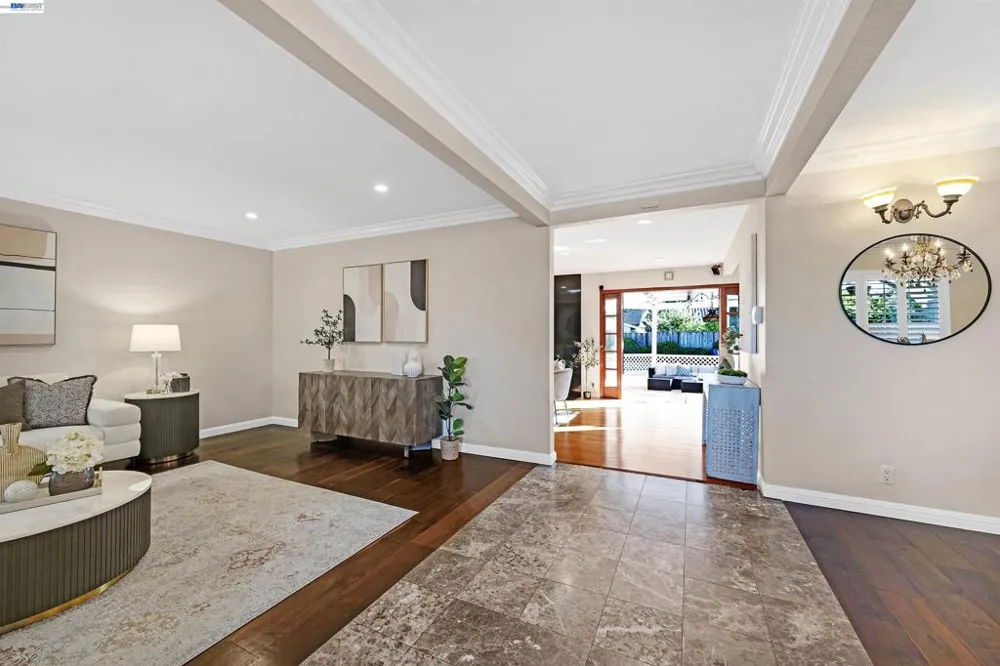 38351 Paseo Padre Pkwy Fremont, CA 94536