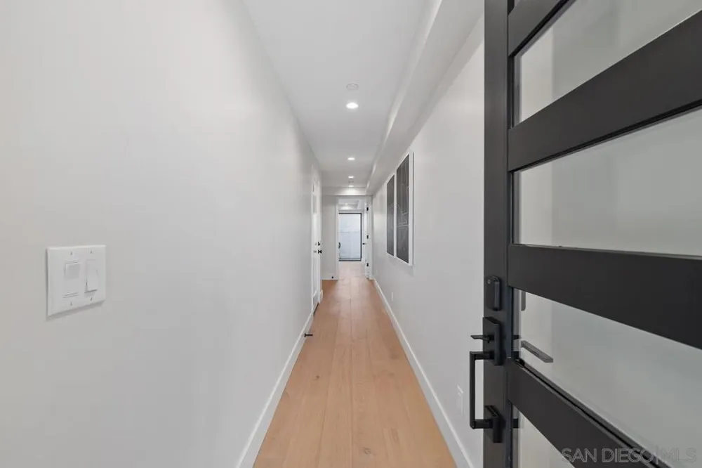 4202 Tonopah St San Diego, CA 92110