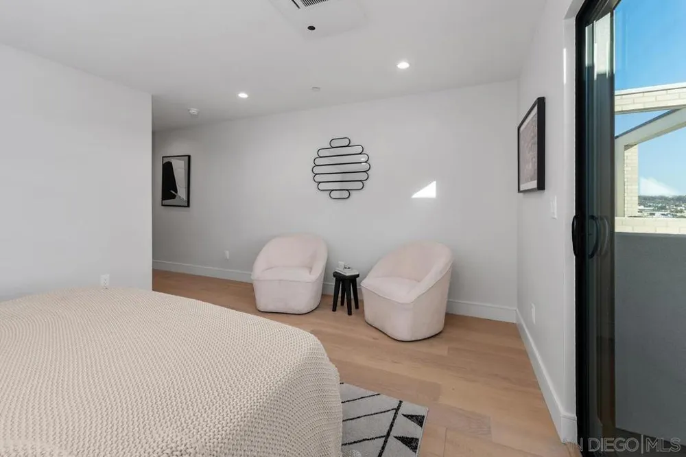 4202 Tonopah St San Diego, CA 92110