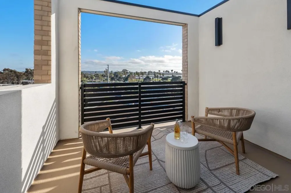 4202 Tonopah St San Diego, CA 92110