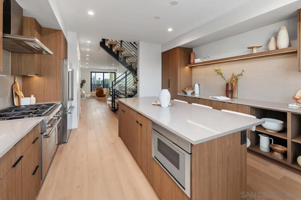 4202 Tonopah St San Diego, CA 92110