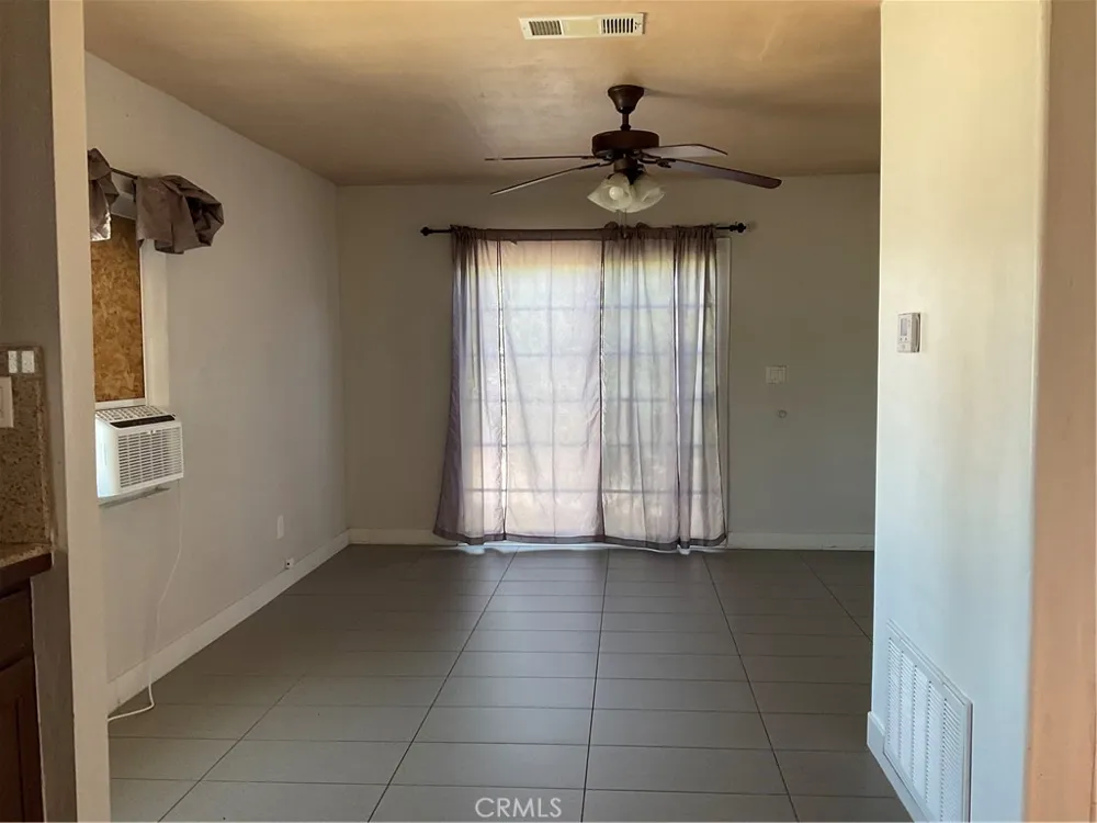 27173 Lemon Avenue Perris, CA 92571