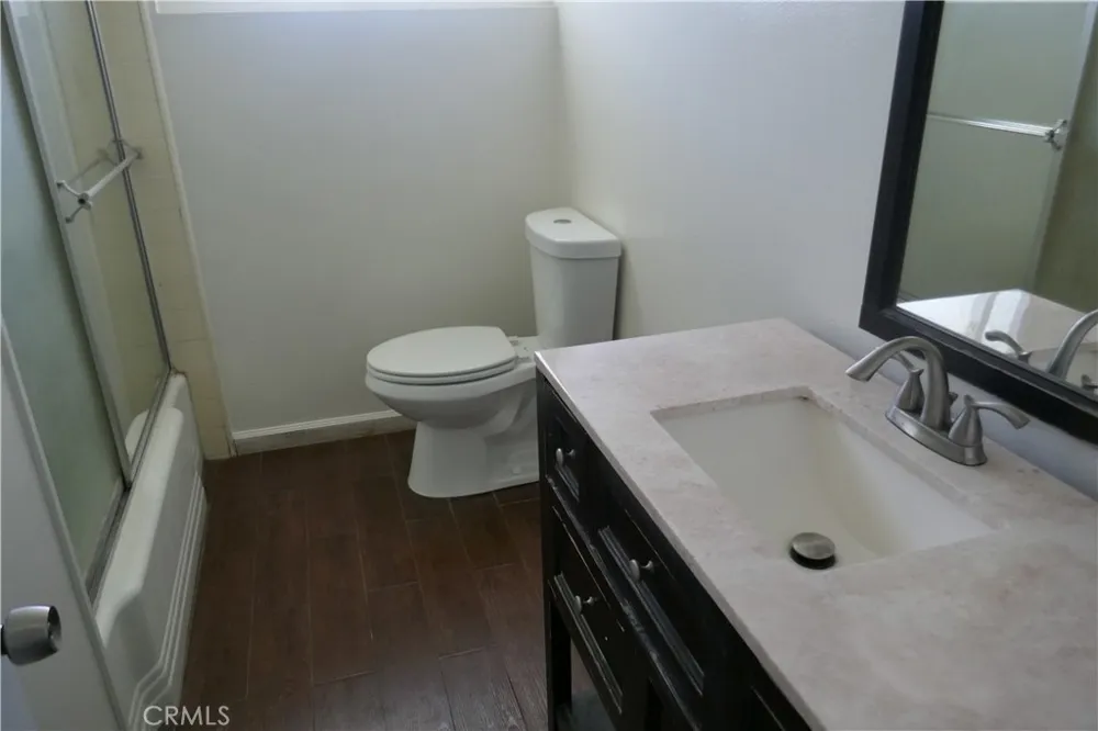 1911 W Maywood Santa Ana, CA 92704