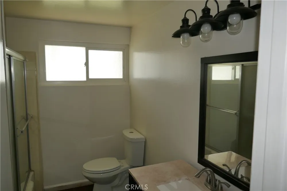 1911 W Maywood Santa Ana, CA 92704