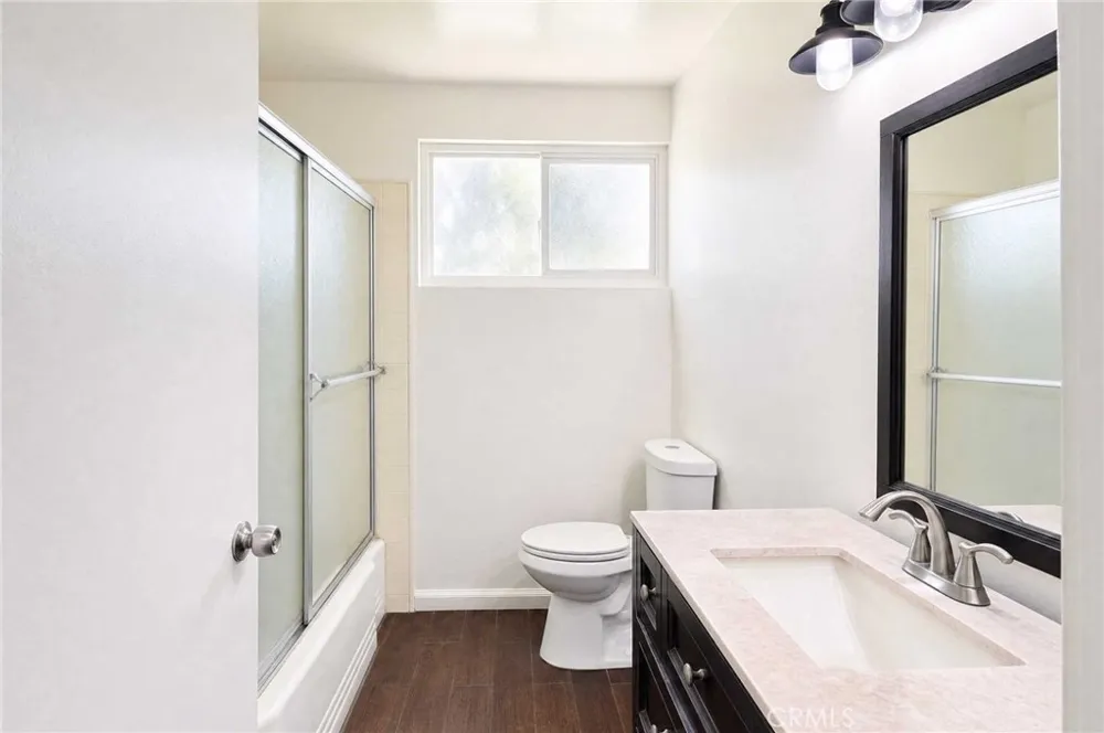 1911 W Maywood Santa Ana, CA 92704