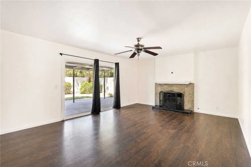 1911 W Maywood Santa Ana, CA 92704