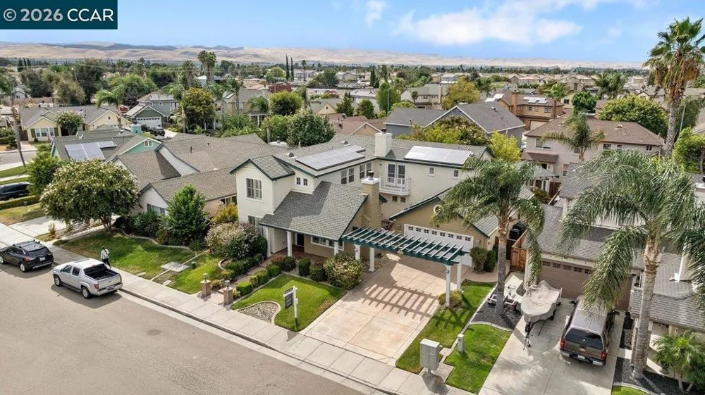 1615 Laurelbrook Dr Tracy, CA 95377