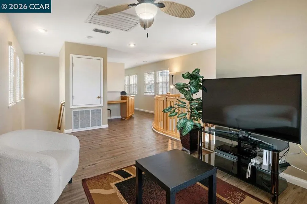 1615 Laurelbrook Dr Tracy, CA 95377