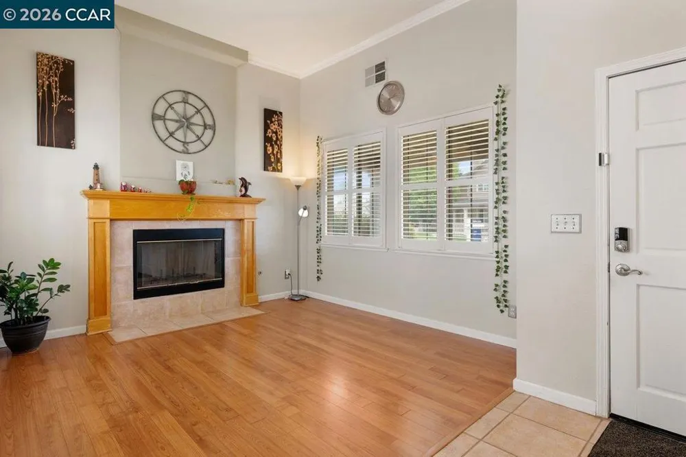 1615 Laurelbrook Dr Tracy, CA 95377