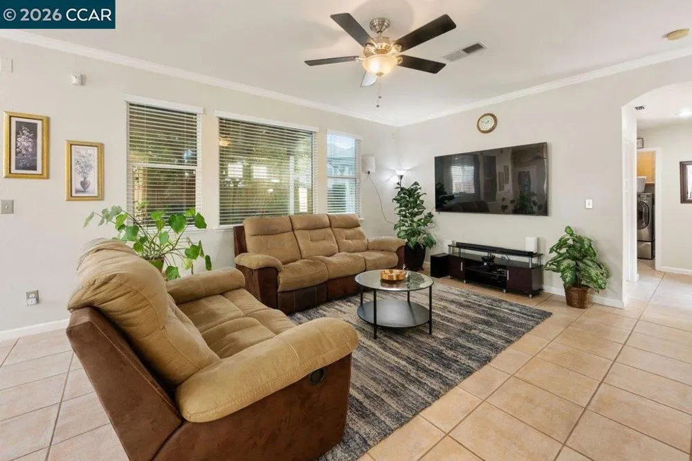 1615 Laurelbrook Dr Tracy, CA 95377