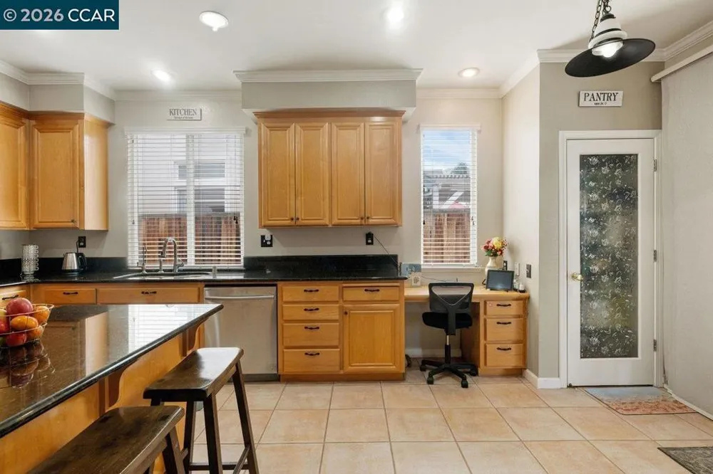 1615 Laurelbrook Dr Tracy, CA 95377