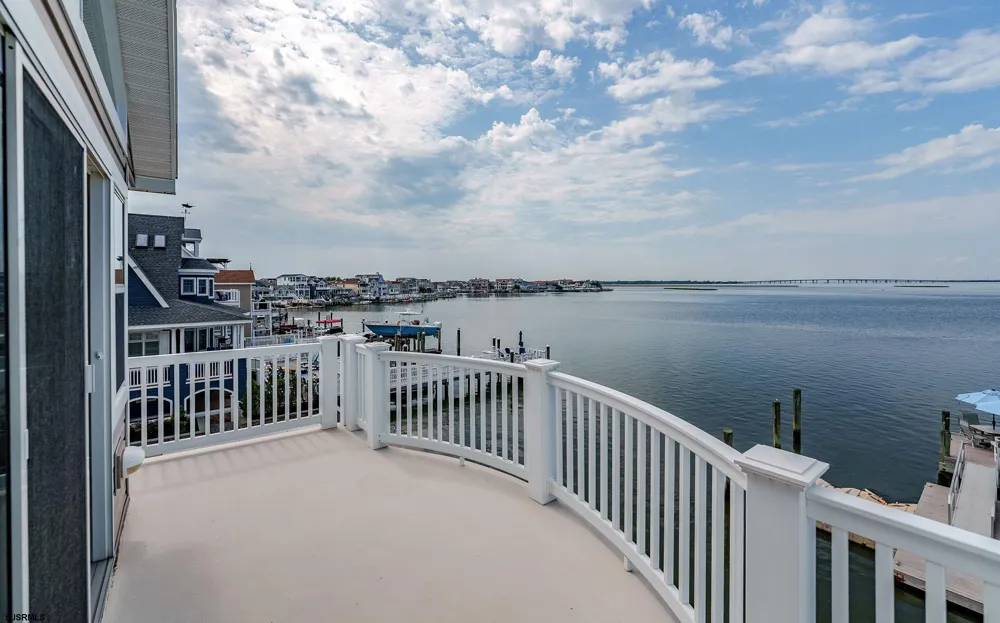 1574 Pleasure Ave Ocean City, NJ 08226