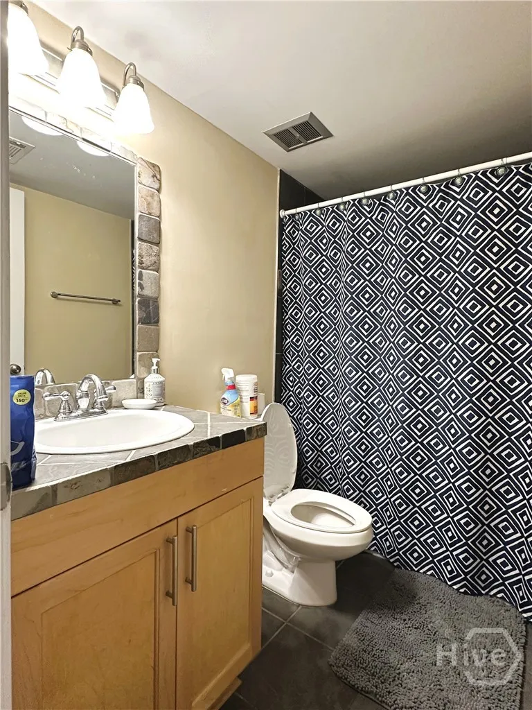 1055 Baxter Street Athens, GA 30606