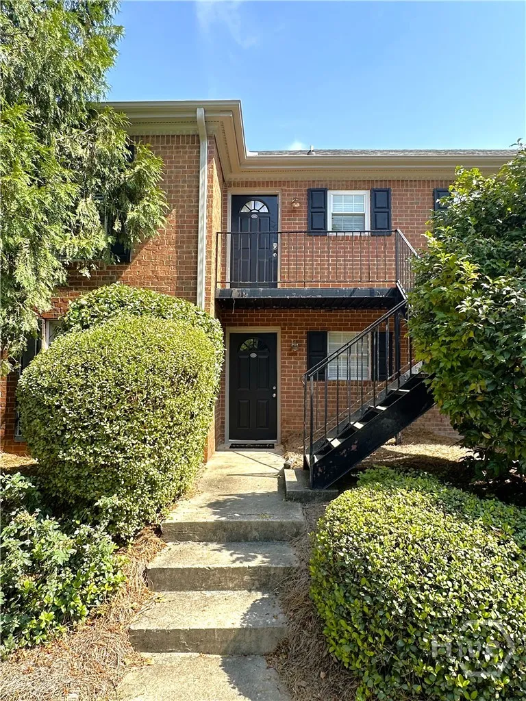 1055 Baxter Street Athens, GA 30606